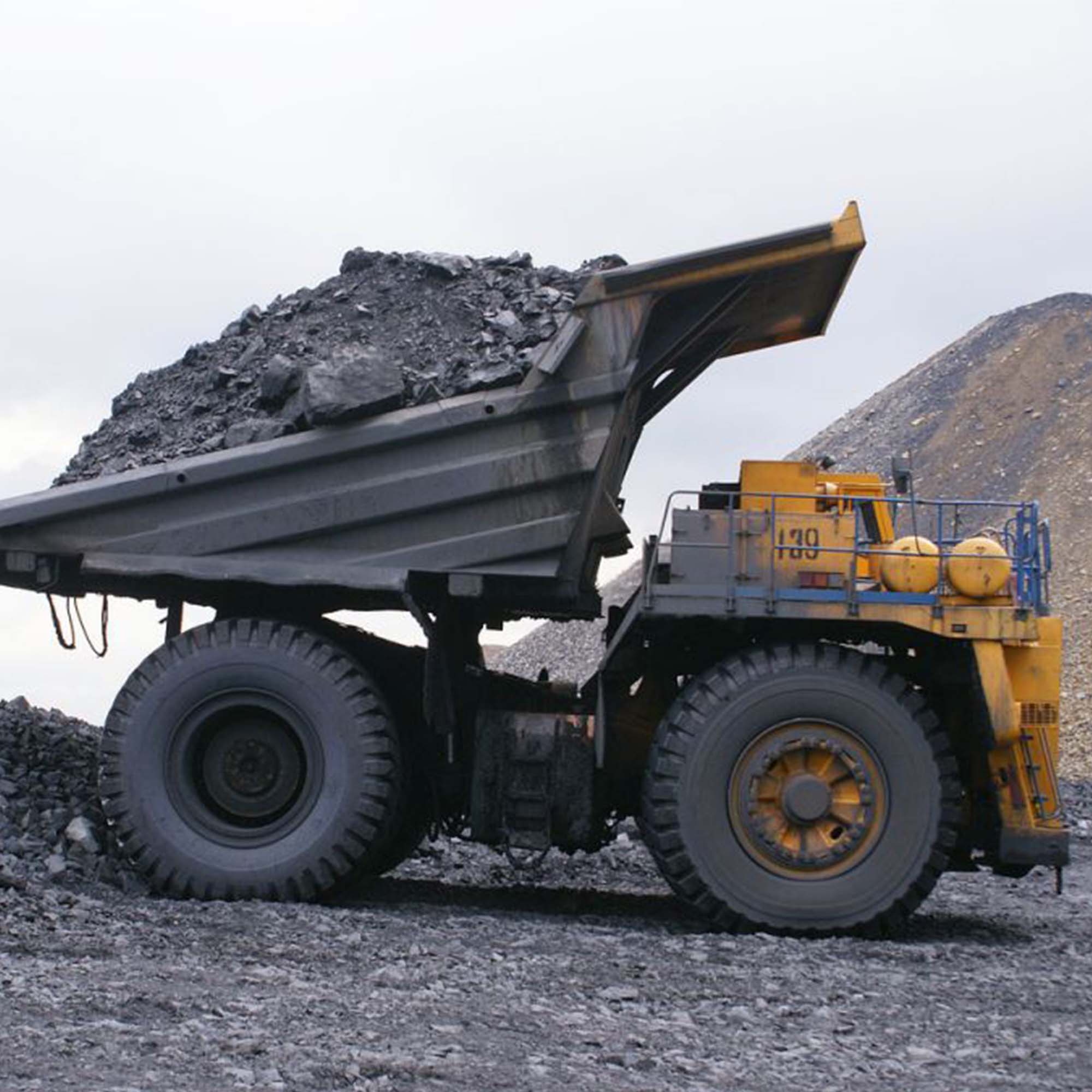 mining-tipper-truck